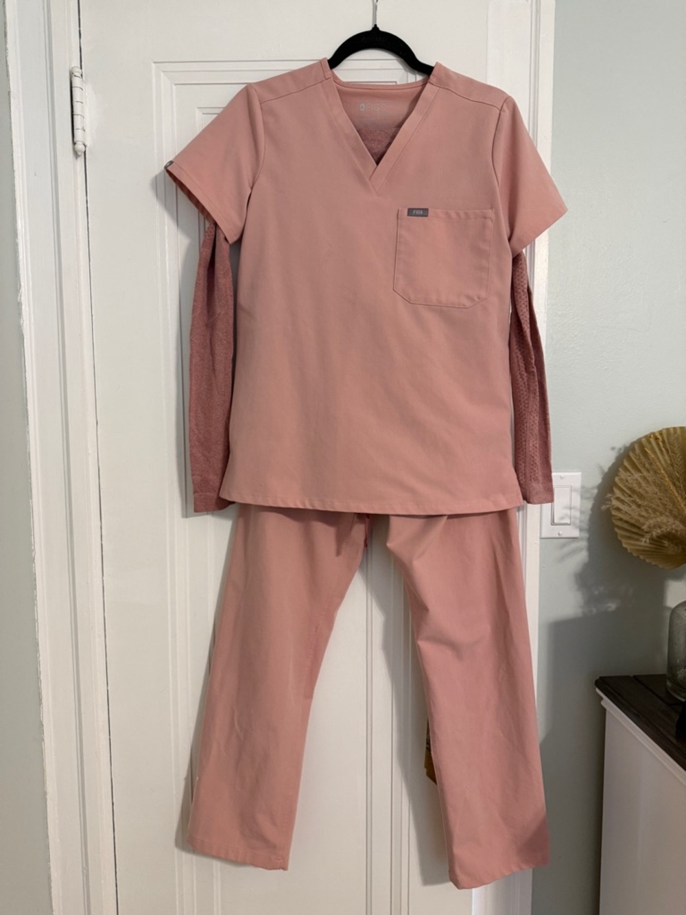 Figs Scrub Set in Pink Sand